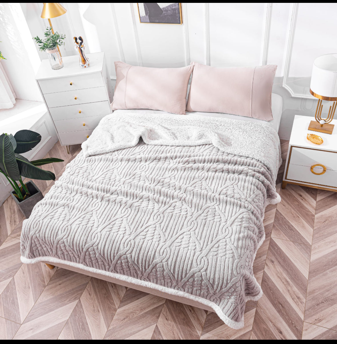 Patura groasa cu blanita,200/230,imprimeu in relief