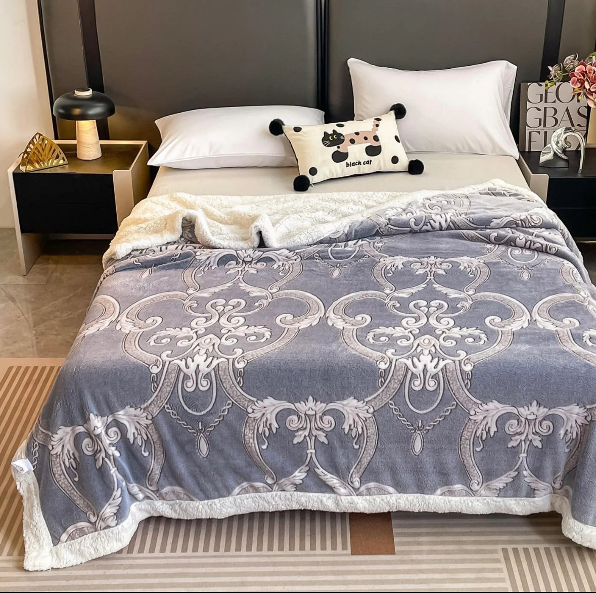 Patura groasa cu blanita,200/230,cu model