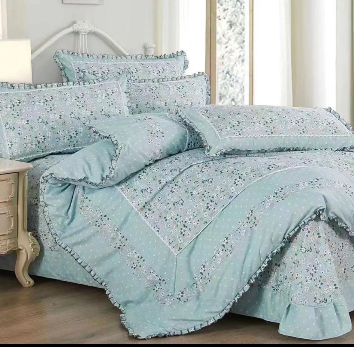 Lenjerie din Bumbac Fin 4 Piese cu volane