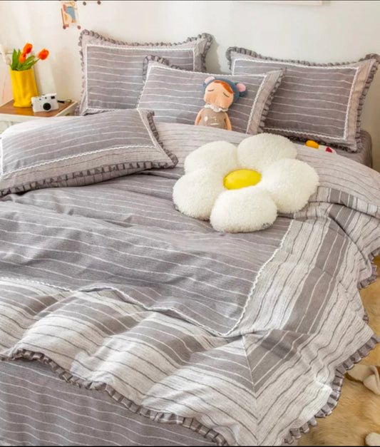 Lenjerie din Bumbac Fin 4 Piese cu volane