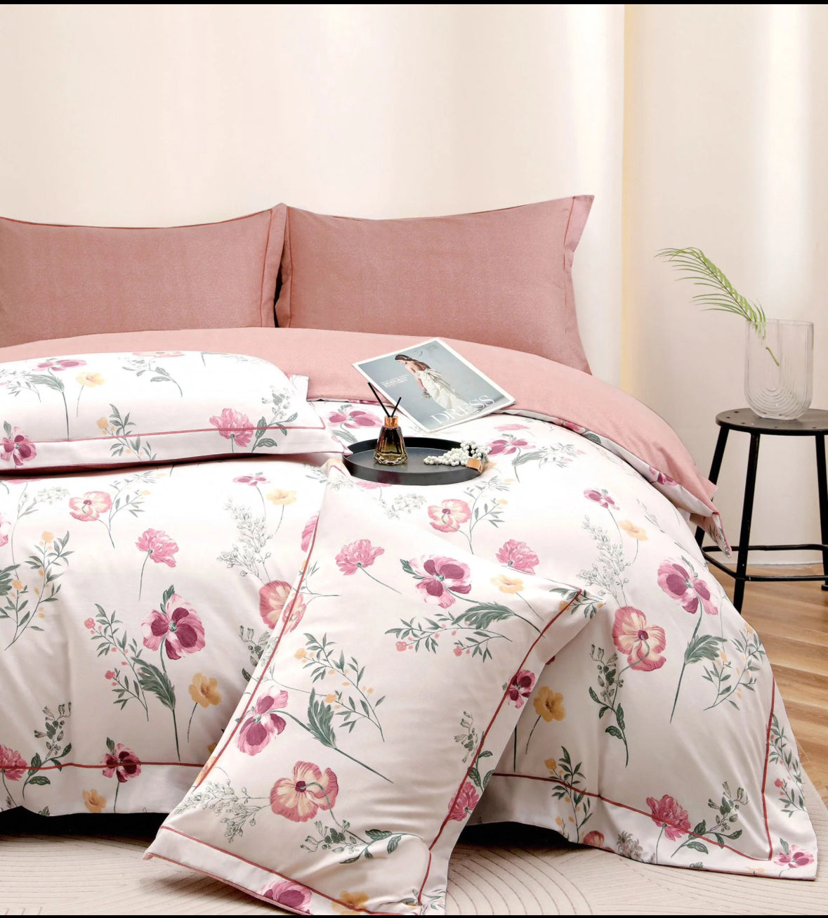 Accente Florale-Set Lenjerie Premium 6 Piese Moale si Confortabil