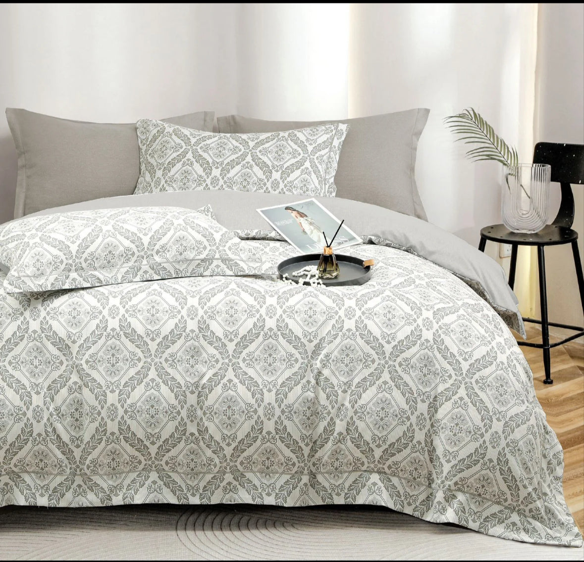 Eleganta atemporala-Set Lenjerie de Pat 6 Piese Moale si Confortabil