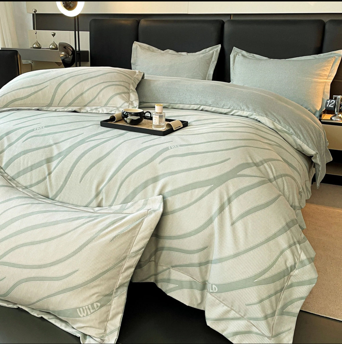 Design modern Wild-Set Lenjerie de Pat 6 Piese Moale si Confortabil