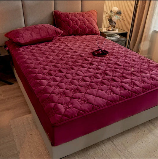 Topper Saltea 180/200 cm cu Elastic + 2 Fețe de Pernă