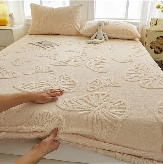 Husa Cocolino,model in relief,cu elastic+2 fete de perna,pat dublu