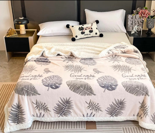 Patura groasa cu blanita 200/230,cu model