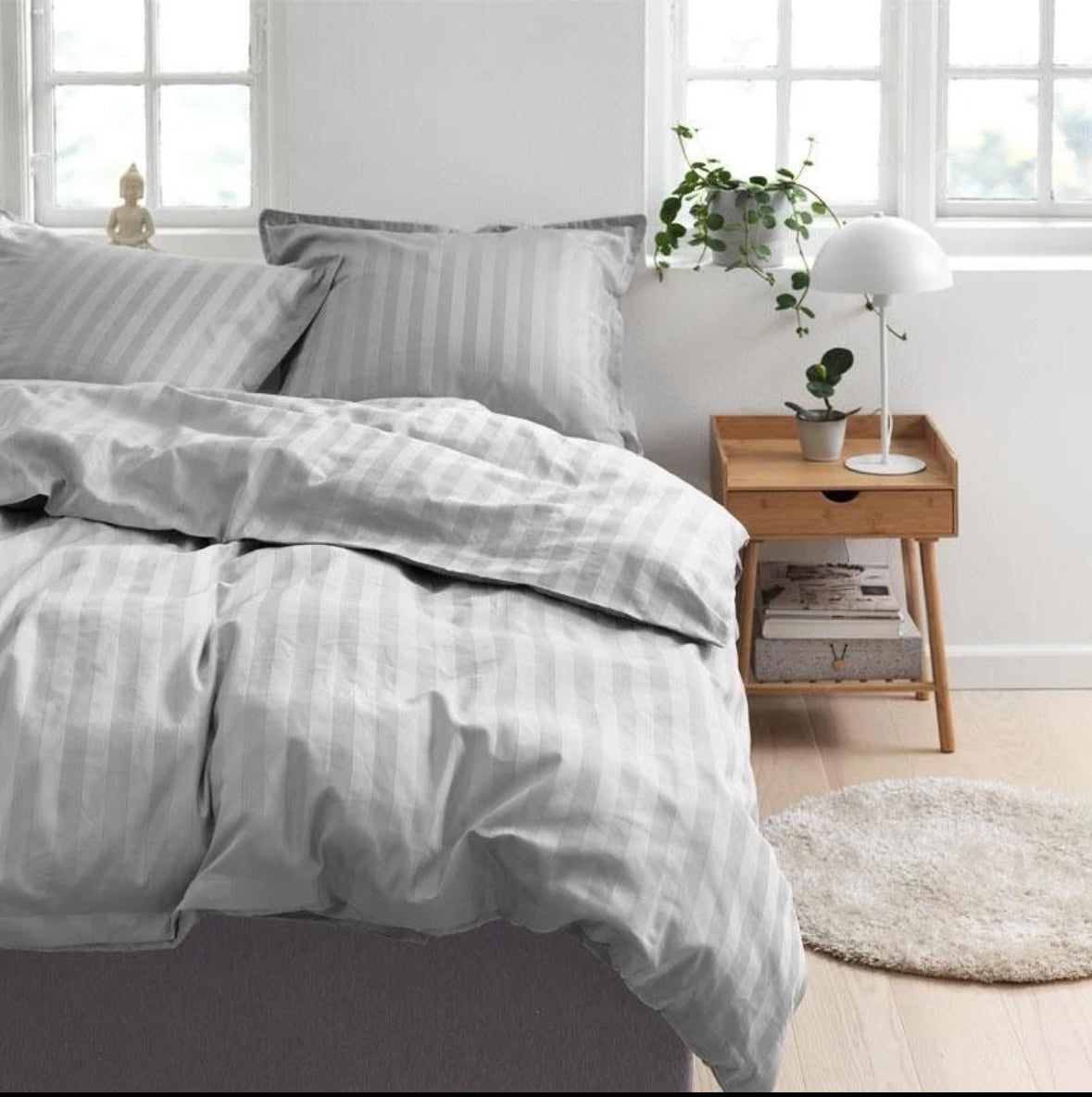 Lenjerie PREMIUM de pat tip Damasc cu elastic 4 piese