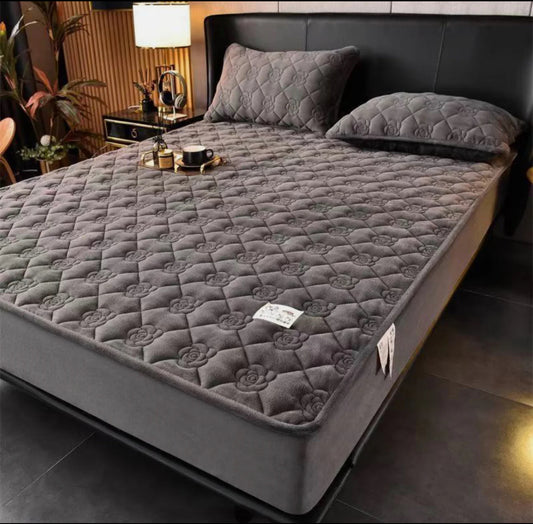 Topper 160/200 pentru saltea cu elastic,+2 fete de perna