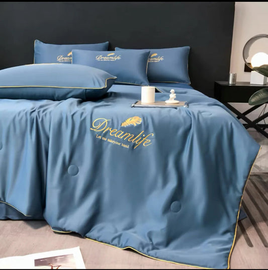 Set Premium+Pilolta usoaraLenjerie din ,Matase,4 piese