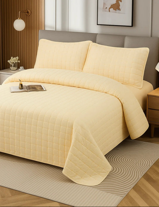 Set cuvertura crem/vanilie DeLux-Eleganta si confort pentru orice dormitor(4 piese)