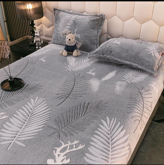 Husa Cocolino cu elastic+2 fete de perna,pat dublu