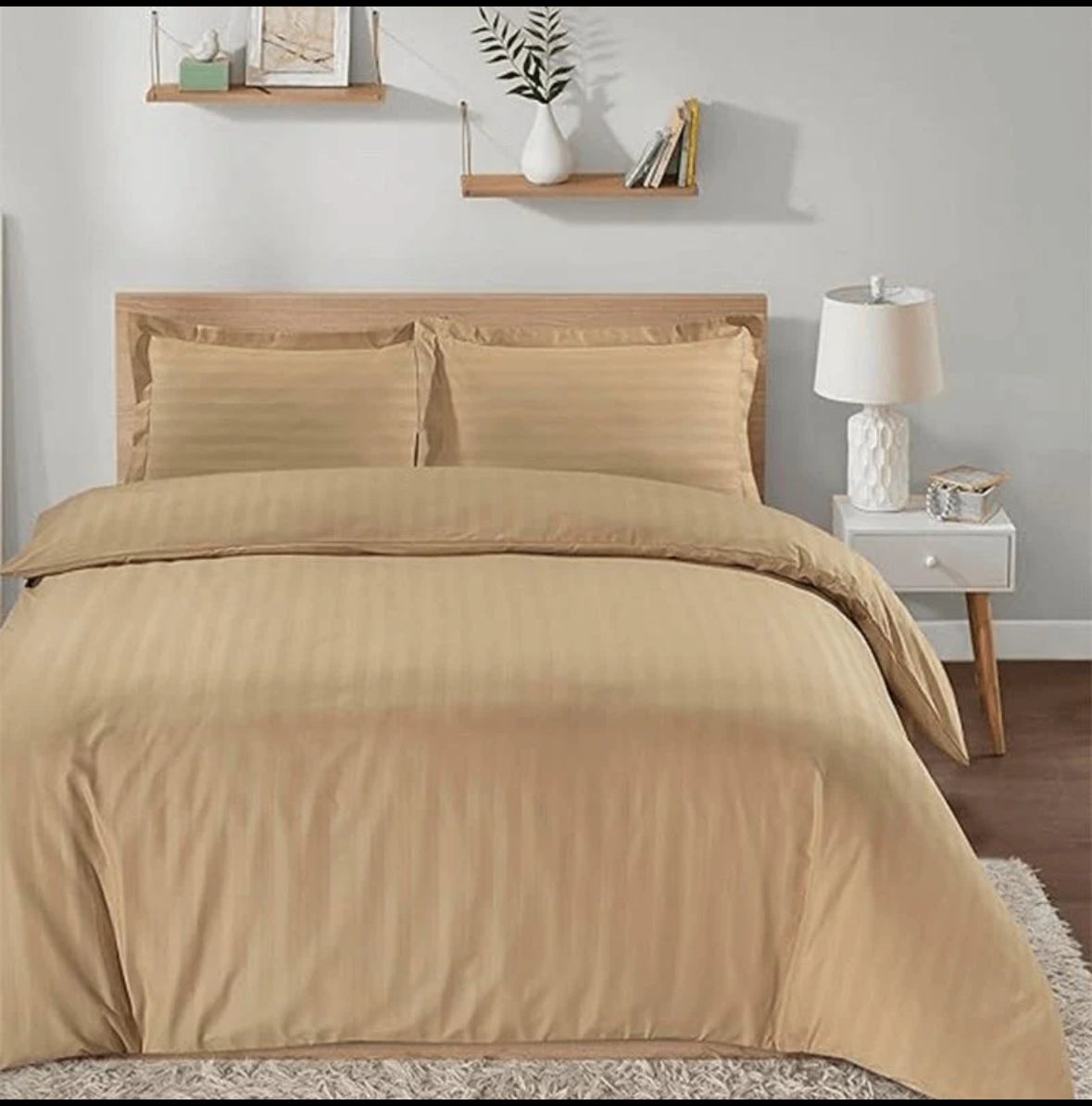 Lenjerie PREMIUM de pat tip Damasc cu ELASTIC 4 piese