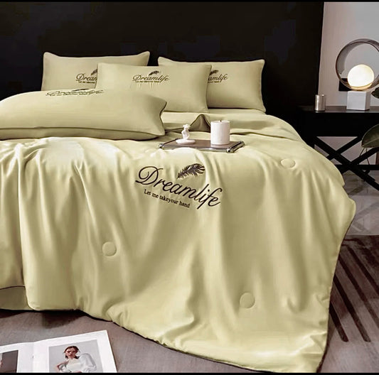 Set Premium+Pilolta usoaraLenjerie din ,Matase,4 piese